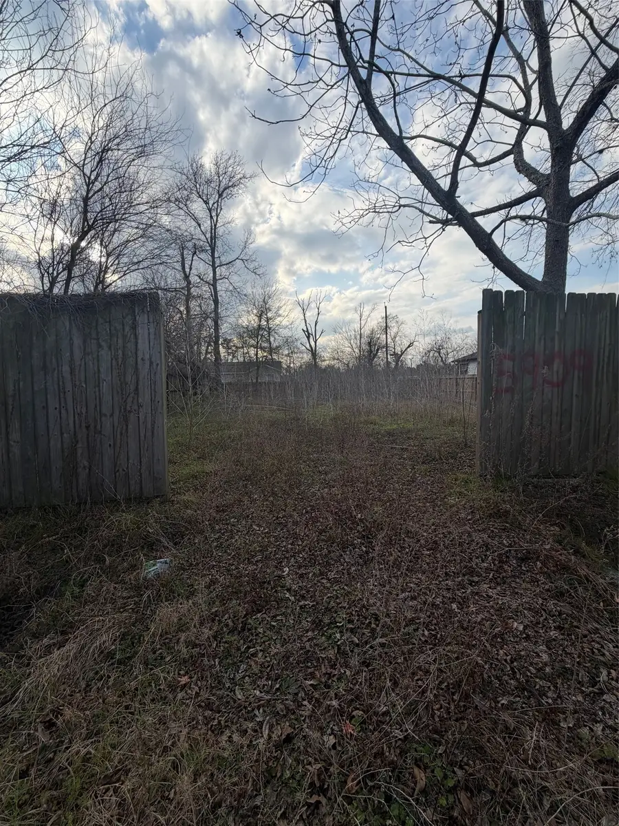 5909 Midgeley Street, Houston, TX 77091 - #3