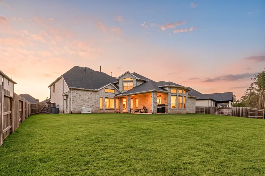 1021 Lakemont Bend Lane, Pinehurst, TX 77362 - Image #2