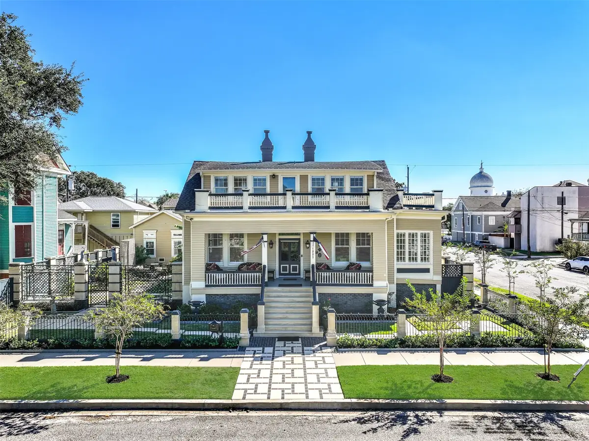 1227 Ball, Galveston, TX 77550 - Image #1