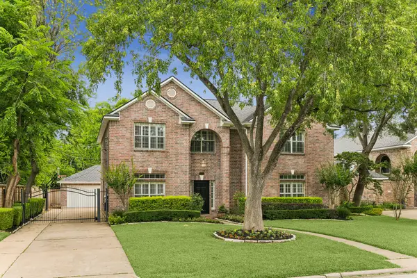 816 Anderson Street, Bellaire, TX 77401