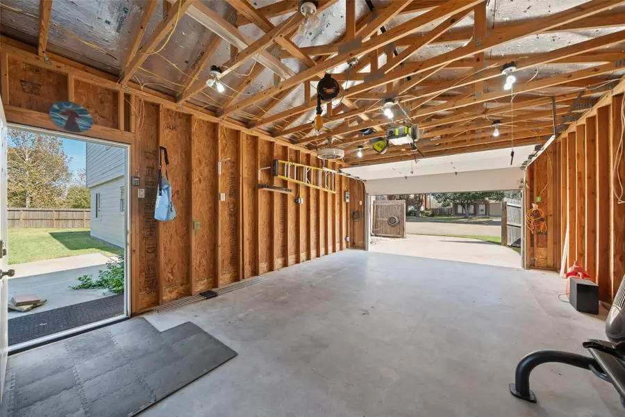 3504 Stonegate Circle, Pearland, TX 77584 - Image #3