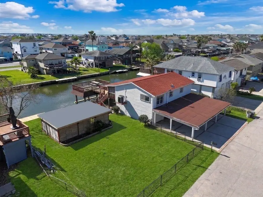 372 Ling Street, Hitchcock, TX 77563 - #3