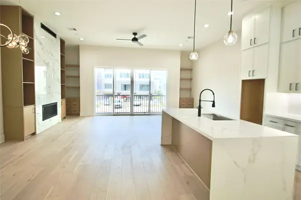 5823 Winsome Lane, Houston, TX 77057