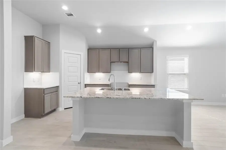 1715 Pecan Woods, Conroe, TX 77301 - #2