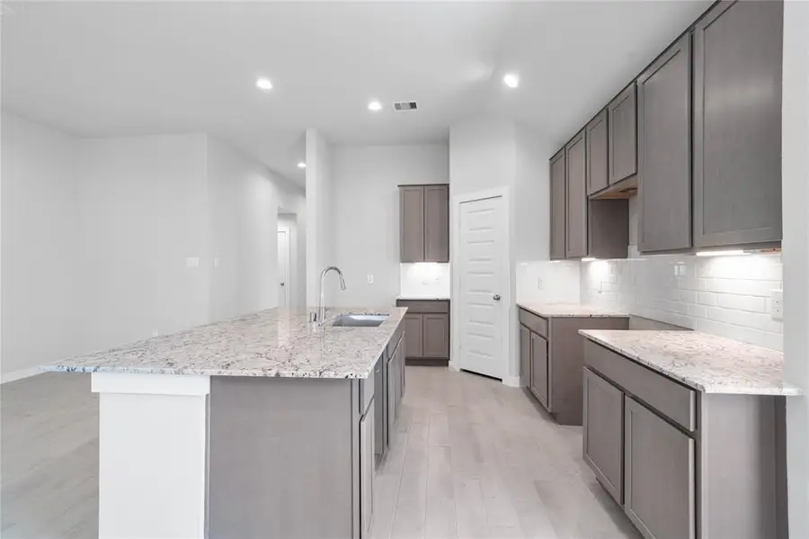 1715 Pecan Woods, Conroe, TX 77301 - #3