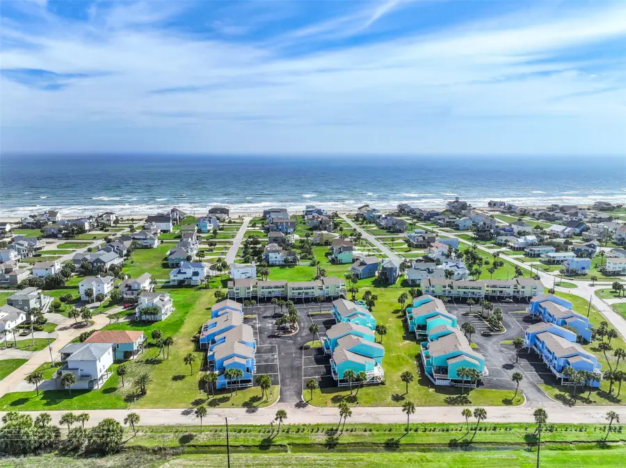 908 Calico Jack Cove, Galveston, TX 77554 - #2