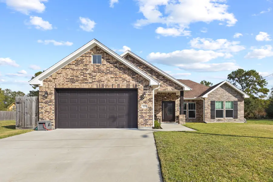 2175 Willowglen Drive, Beaumont, TX 77707 - Image #2