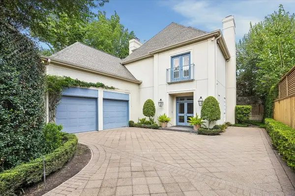 1721 Nantucket Drive #2, Houston, TX 77057