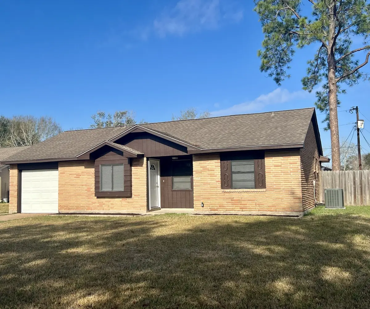 802 E Stadium Court, Friendswood, TX 77546 - #1