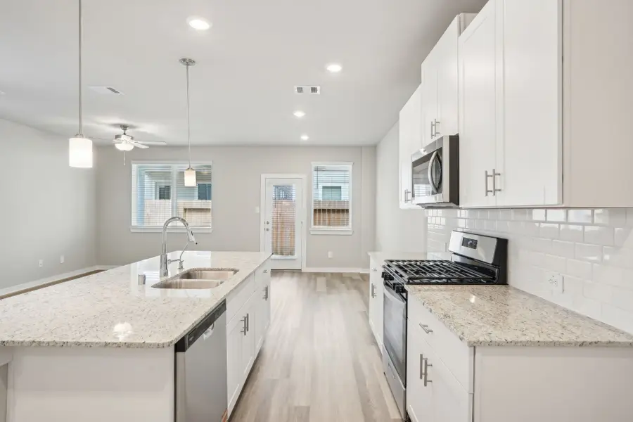 3119 Quiet Sunset Drive, Houston, TX 77080 - Image #3