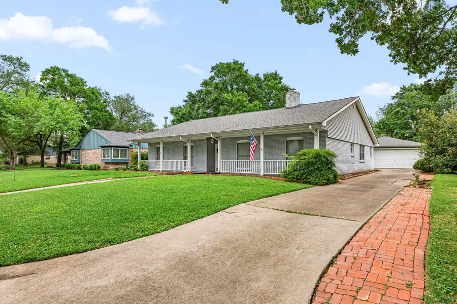 11407 Valley Spring Drive, Houston, TX 77043 - #3