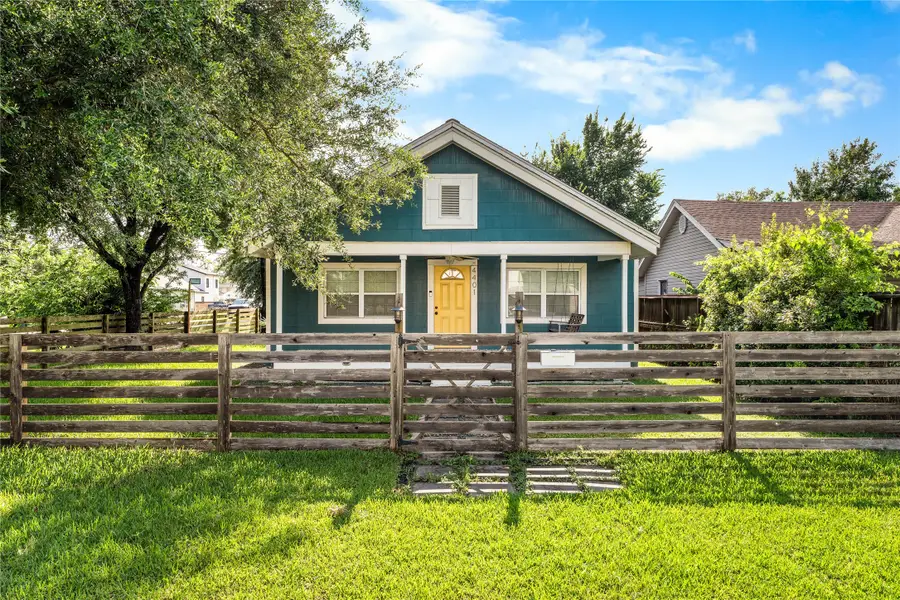 4401 Hain Street, Houston, TX 77009 - #2
