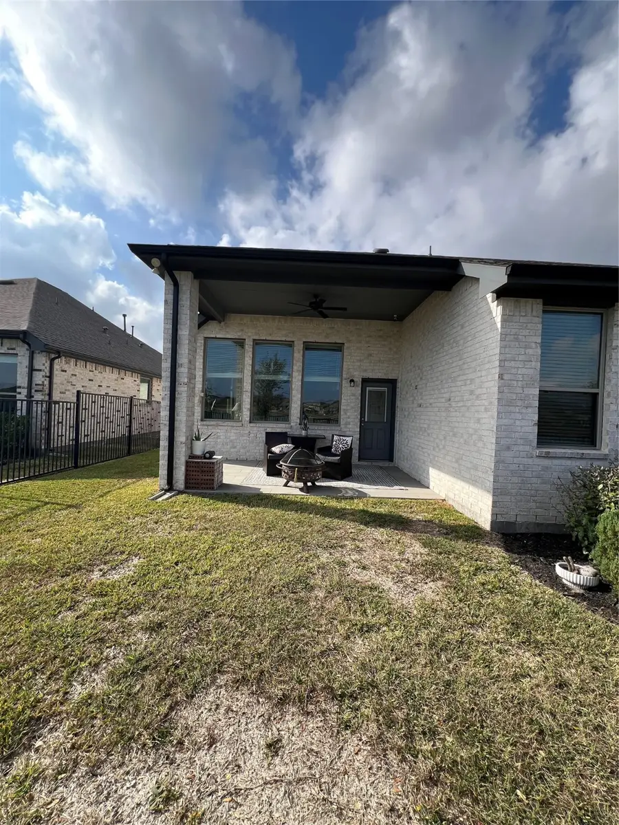 3102 Secret Lagoon Lane, Texas City, TX 77568 - Image #3