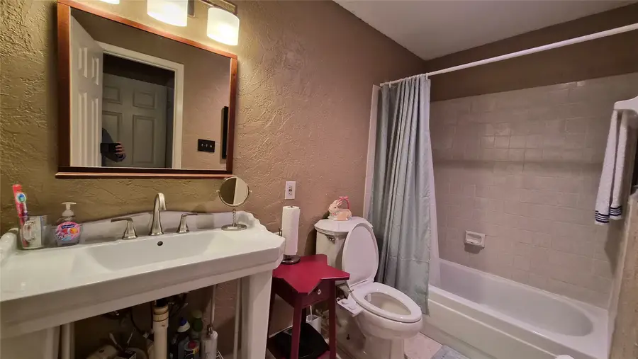 10811 Richmond Avenue #36, Houston, TX 77042 - Image #3