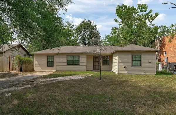 9033 Oak Knoll Lane, Houston, TX 77078