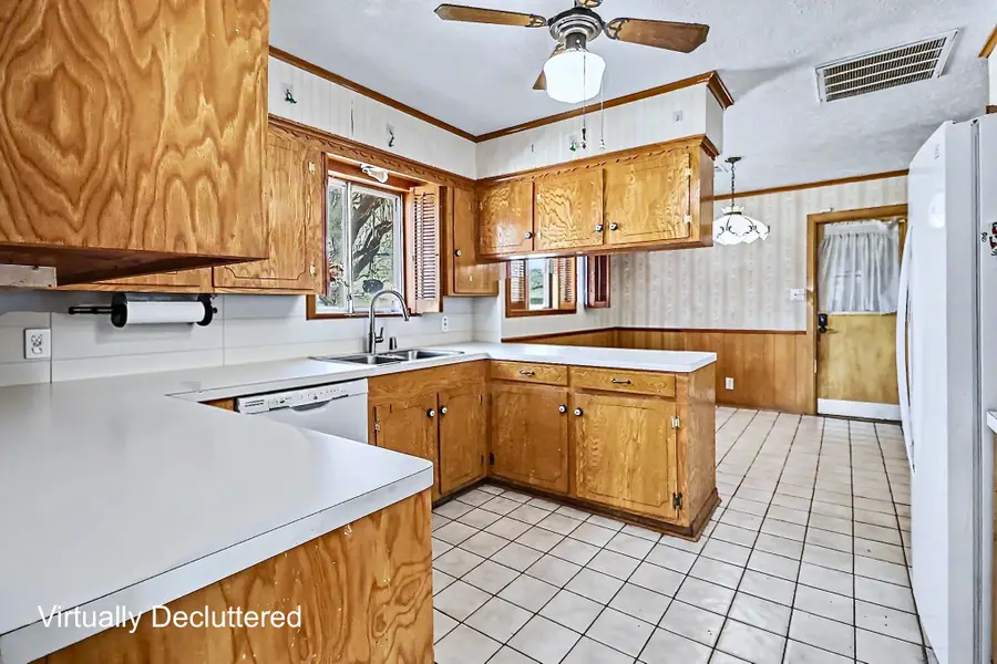 203 Princess Drive, Houston, TX 77034 - Image #3