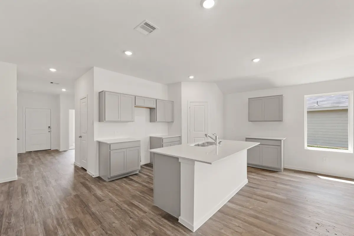 239 Golden Eagle, New Waverly, TX 77358 - Image #1