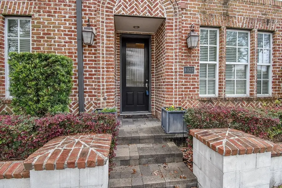 1027 Saint Charles Street, Houston, TX 77003 - #2