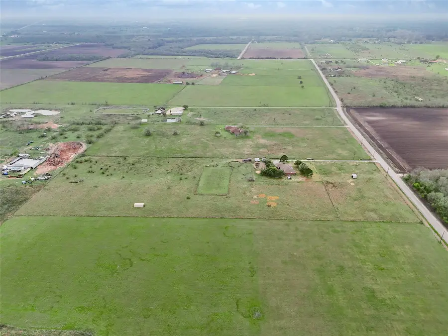 5706 Van Steinberg, East Bernard, TX 77435 - #2