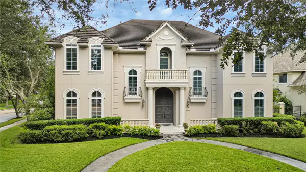 3 Waterford Pointe Circle, Sugar Land, TX 77479