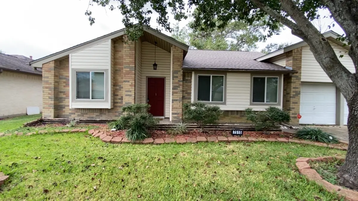 7515 Shoshone Drive, Baytown, TX 77521 - Image #1