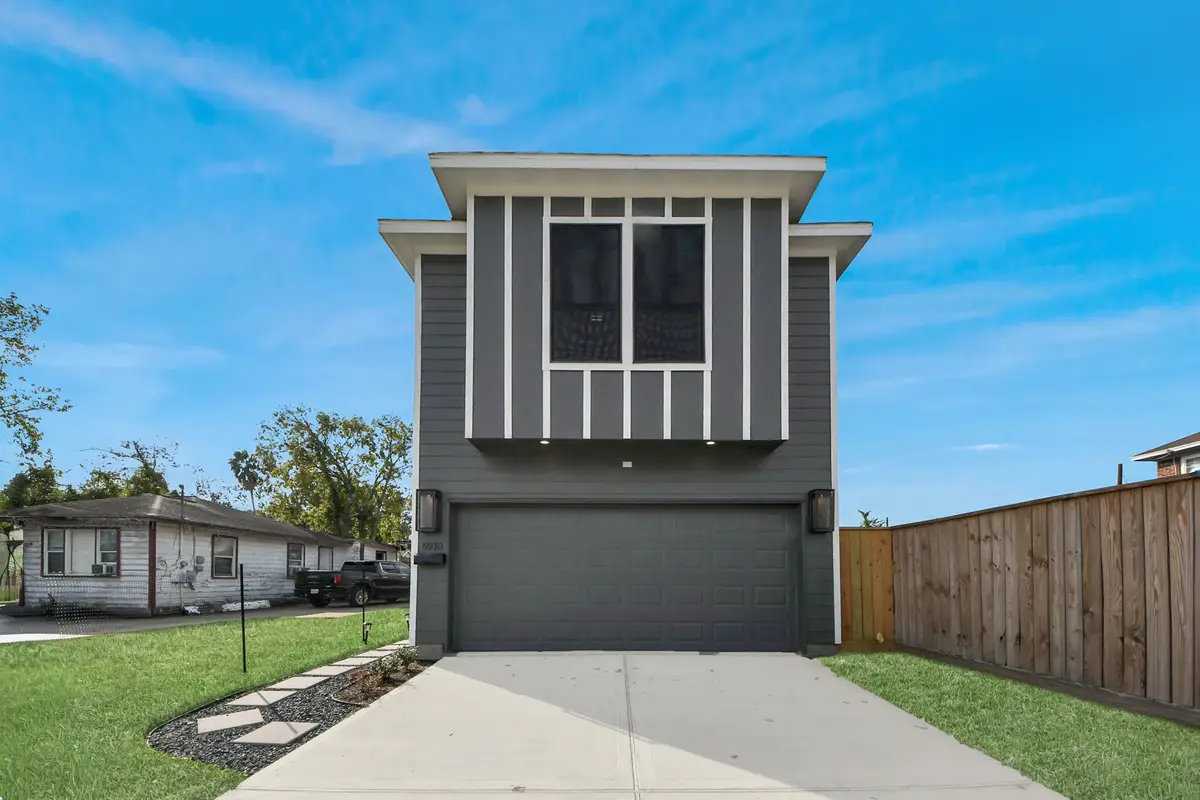 6910 J W Peavy Drive, Houston, TX 77011 - #1