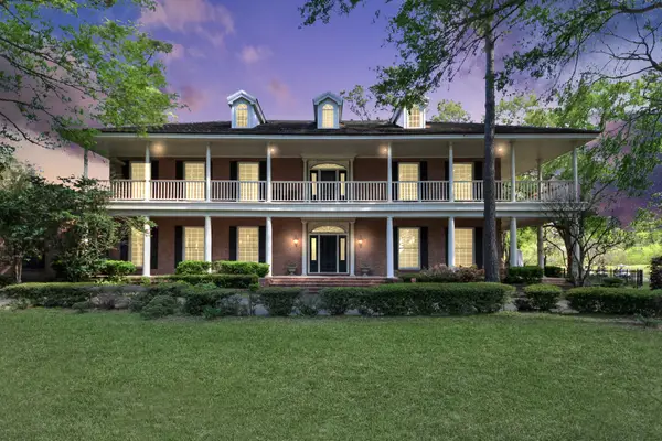 17022 Northgate Forest Drive, Houston, TX 77068