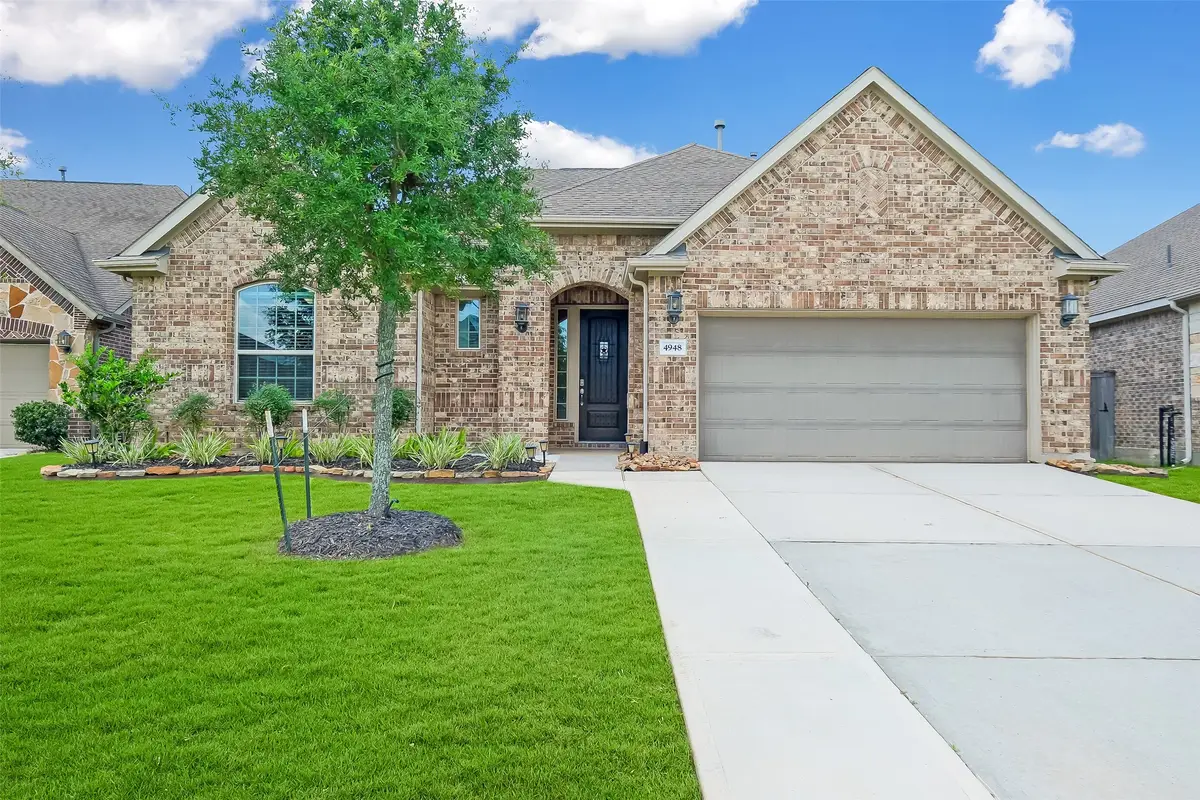 4948 Birchwood Bluff Lane, Rosharon, TX 77583 - #1