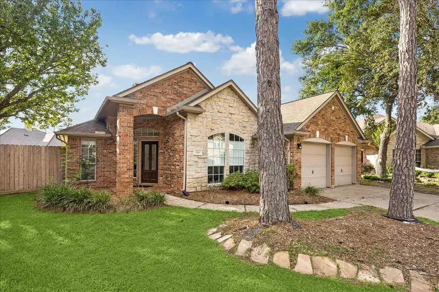 206 Jaimes Court, Houston, TX 77094 - #2