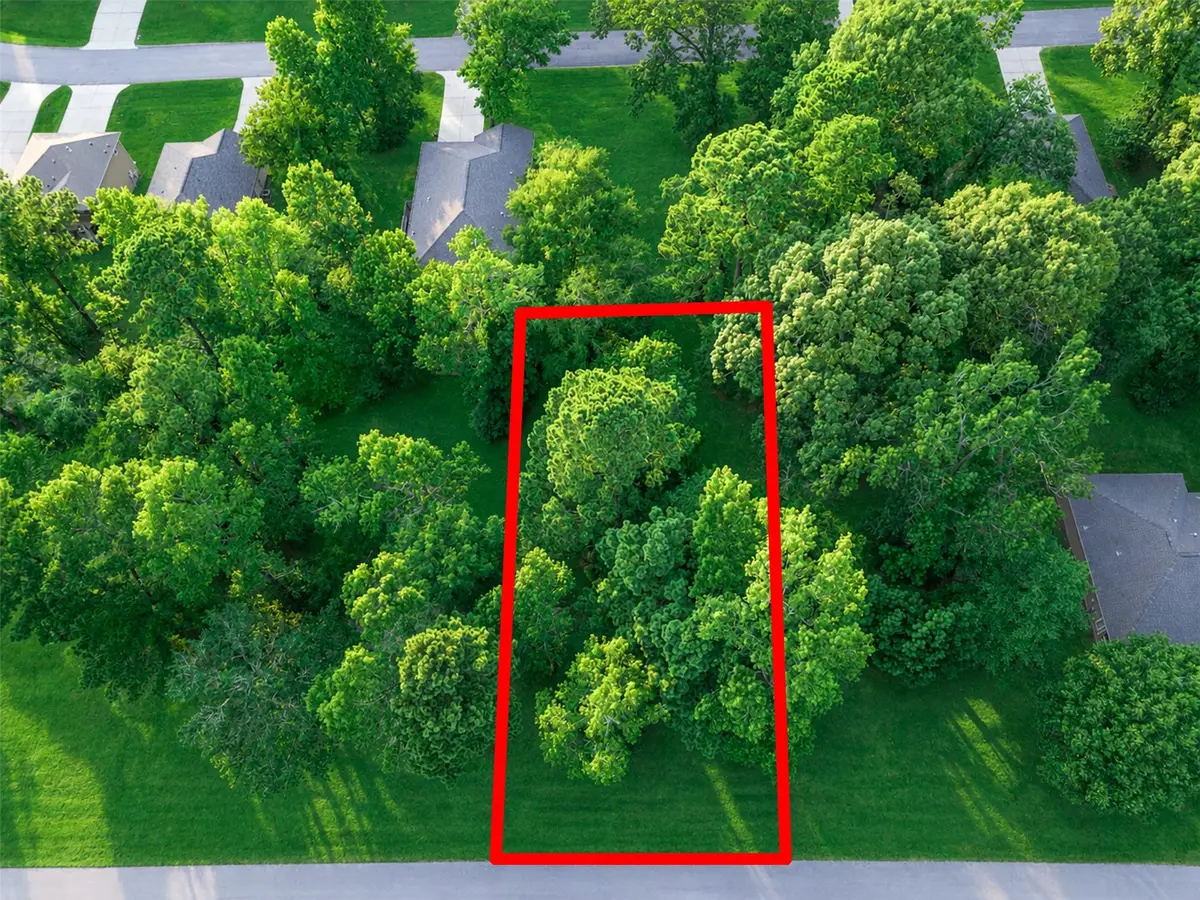 100 N Forest Drive, Huntsville, TX 77340 - #1