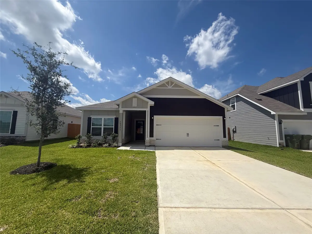 10351 Red Cardinal Drive, Cleveland, TX 77328 - #1