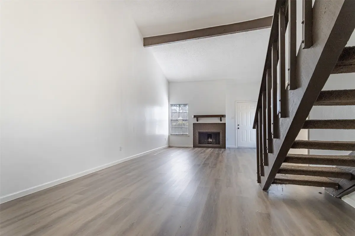 12232 Bob White Drive #122, Houston, TX 77035 - Image #1