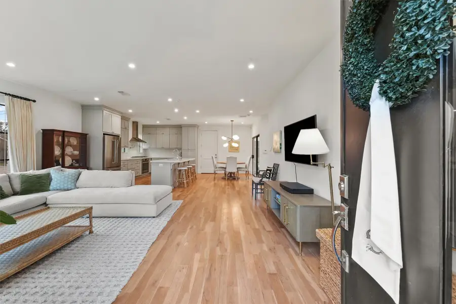 2331 Haverhill Drive, Houston, TX 77008 - Image #2