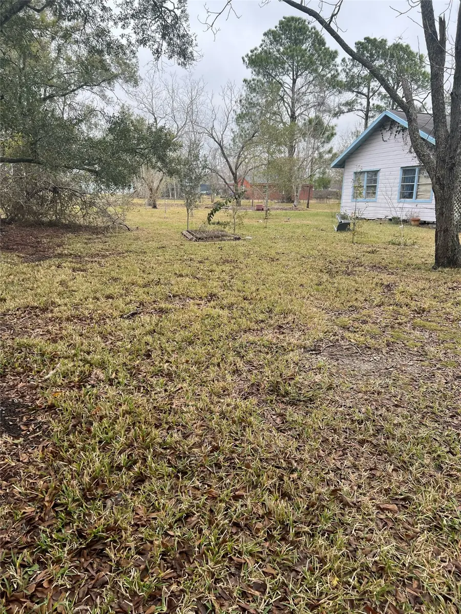 2913 Wagon Trail Road, Pearland, TX 77584 - Image #2