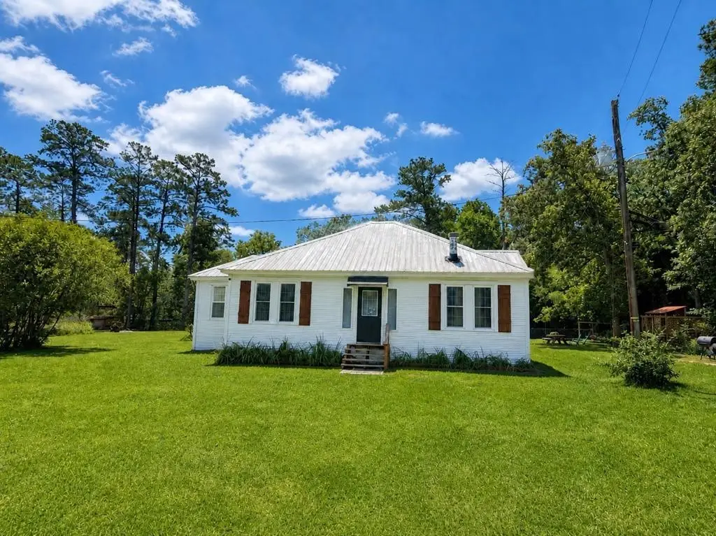 140 Private Road 6081, Burkeville, TX 75932 - #1