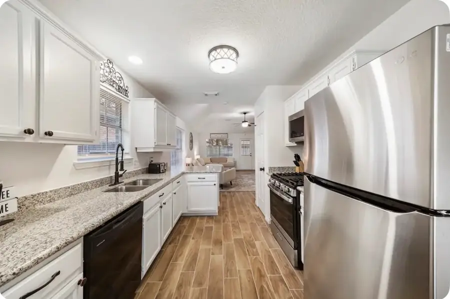 7326 Foxport Lane, Humble, TX 77338 - Image #2