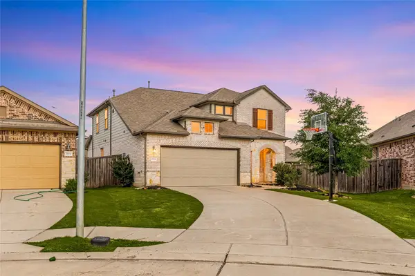 25906 Dancing Stream Court, Richmond, TX 77406