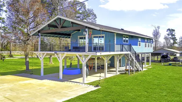 129 Second Avenue, Onalaska, TX 77360