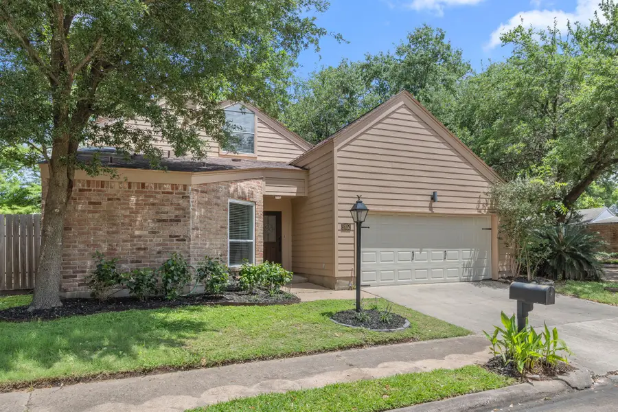 5102 Birchmont Drive, Houston, TX 77091 - #2