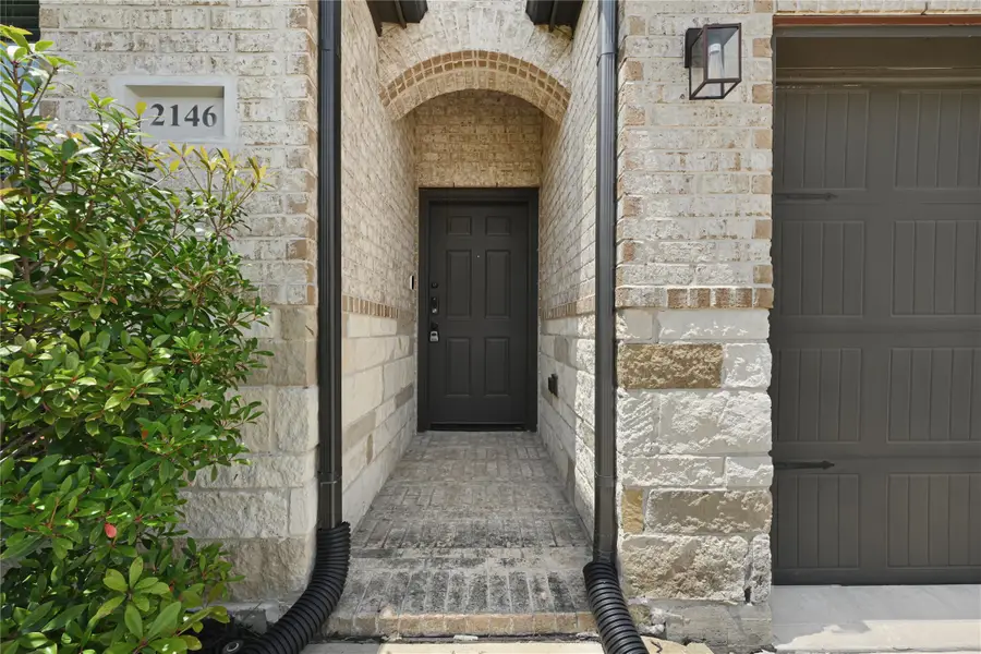 2146 Coyote Run Drive, Katy, TX 77494 - Image #3