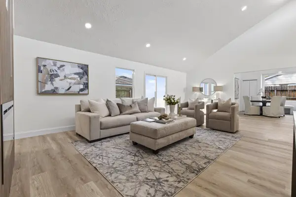 6207 Rollingbrook Drive, Houston, TX 77096