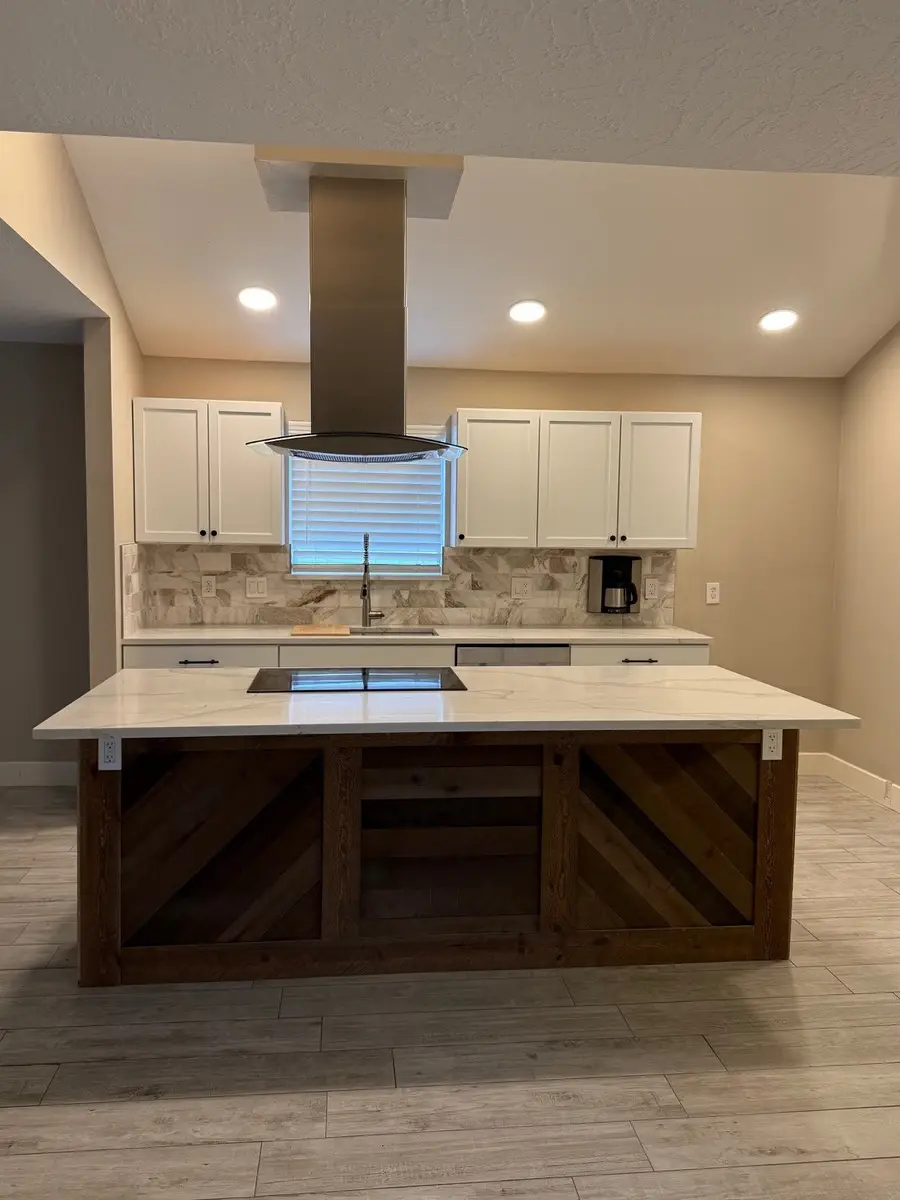 9402 Val Verde Street, Houston, TX 77063 - #2