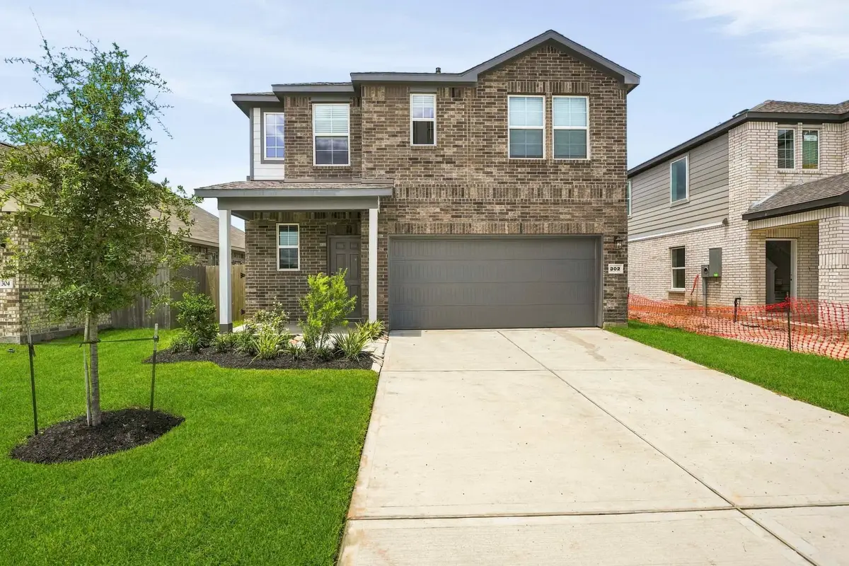 302 Amy Street, Angleton, TX 77515 - #1