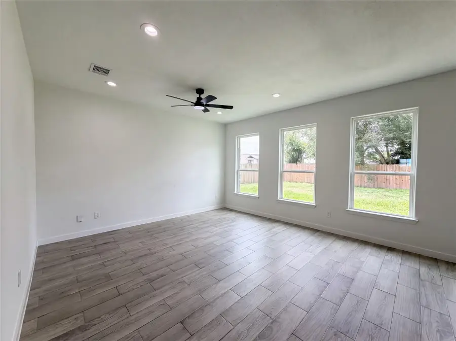 6711 Rowell Court, Stafford Missouri City, TX 77489 - #3