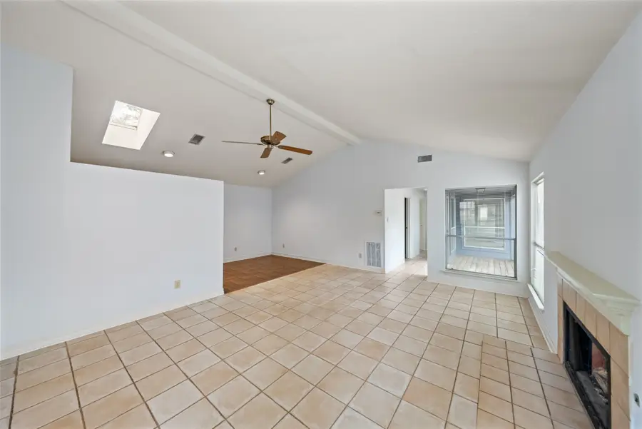 19 Tulip Hill Court, The Woodlands, TX 77380 - #3