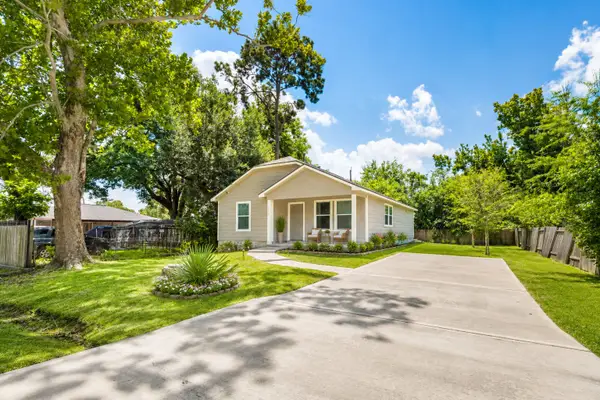 5824 Glen Lee Drive, Houston, TX 77396