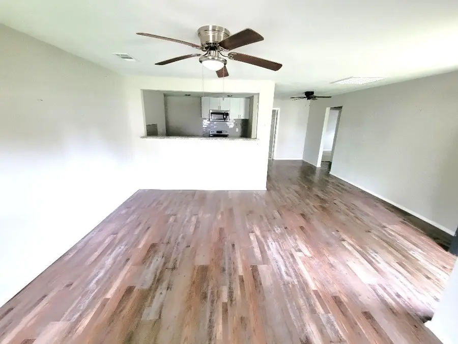 6614 Park Avenue, Texas City, TX 77591 - #3