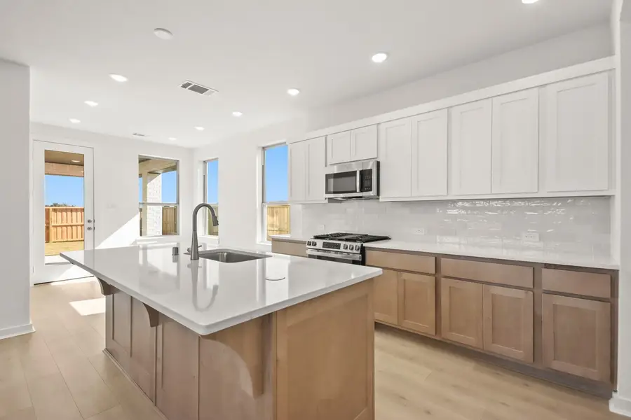 11806 Copane Drive, Monterey Belvieu, TX 77523 - Image #2