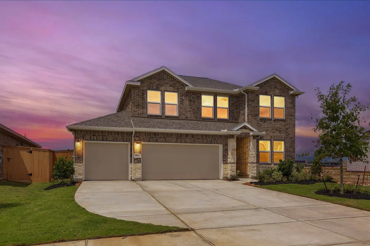2907 Silver Forest Street, Angleton, TX 77515 - #1