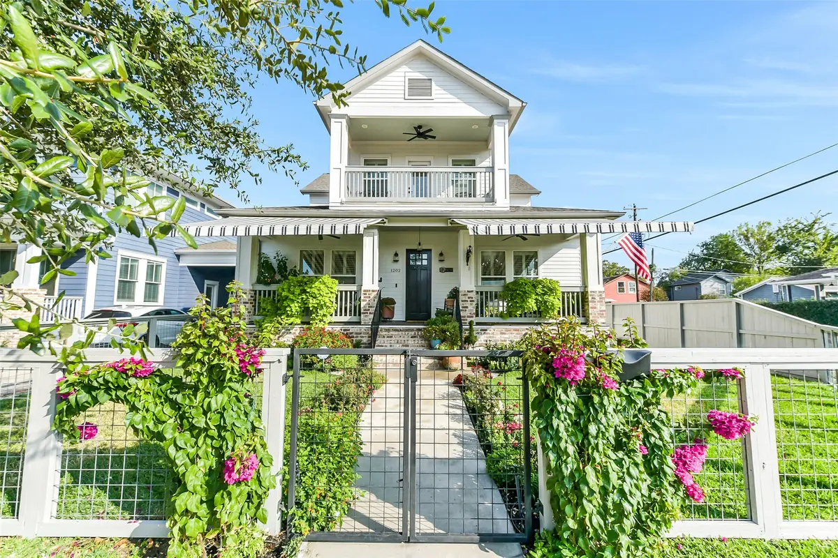 1202 Walton Street, Houston, TX 77009 - Image #1